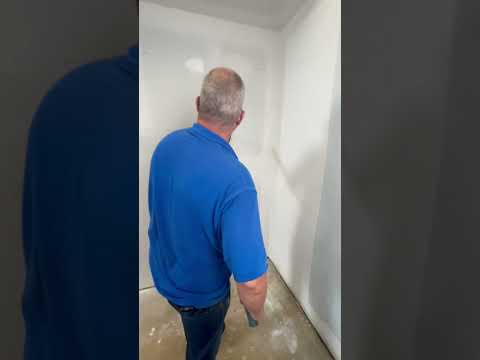 3 Ways to Sand Drywall (and My Favourite Way)