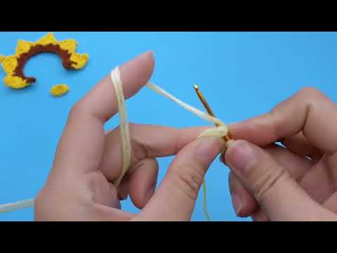 Bao Anh DIY Instructions on how to make a duck with a flower hat part 2