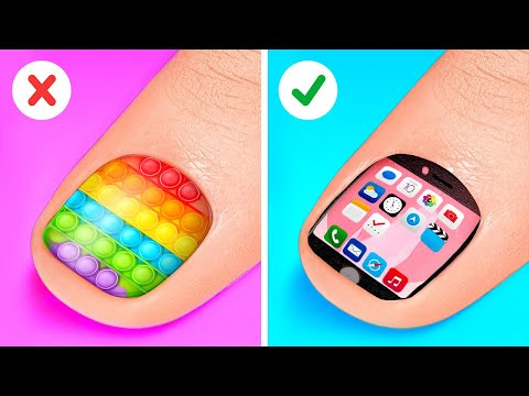 AWESOME PARENTING HACKS|| My Mom Made Me DIY KITTY PHONE! Cheap DIY Phone By 123 GO! GOLD