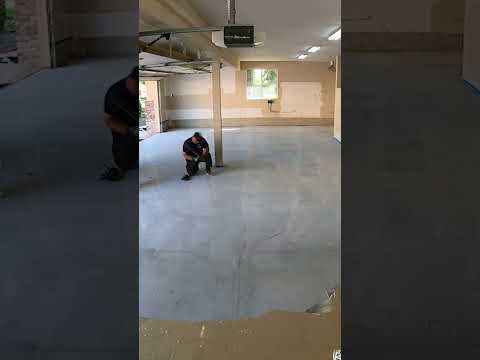 DIY Epoxy Flake Garage Floor