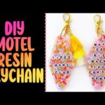 DIY Motel Resin Keychain